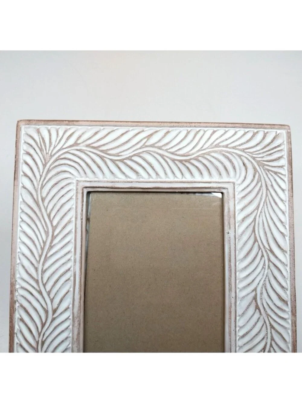 White & Brown Embossed Picture Frame 4x6 Photo Tabletop Or Wall Display